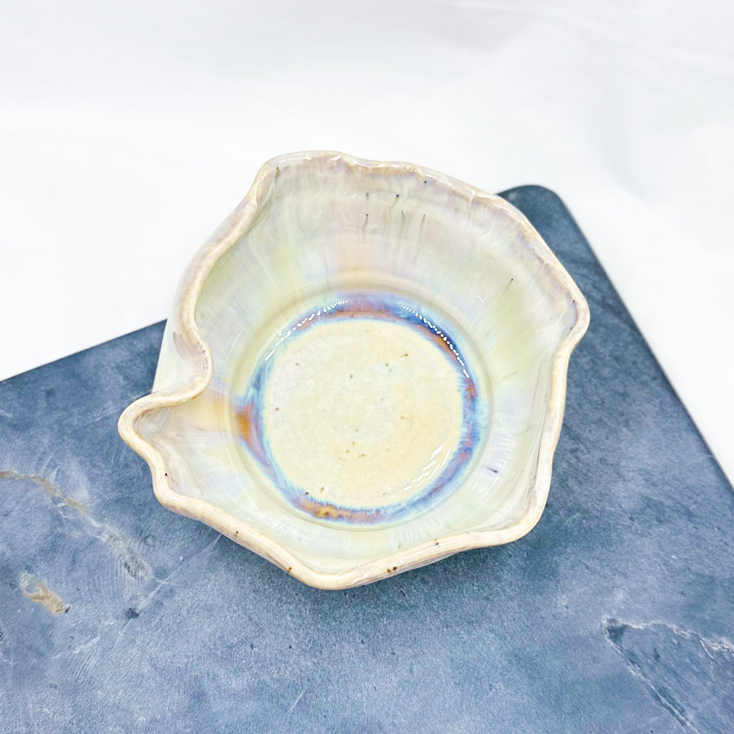 Porcelain bowl medium