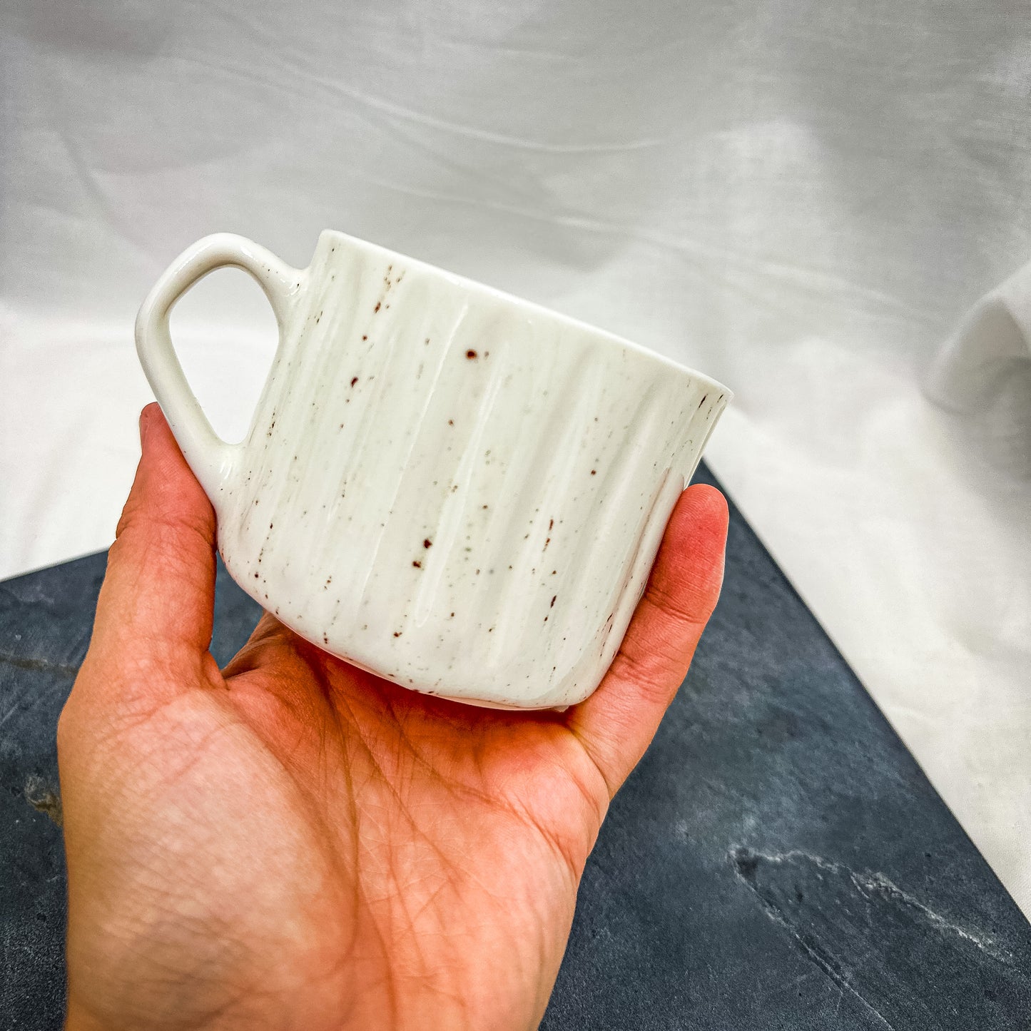 Porcelain coffee/ tea mug L