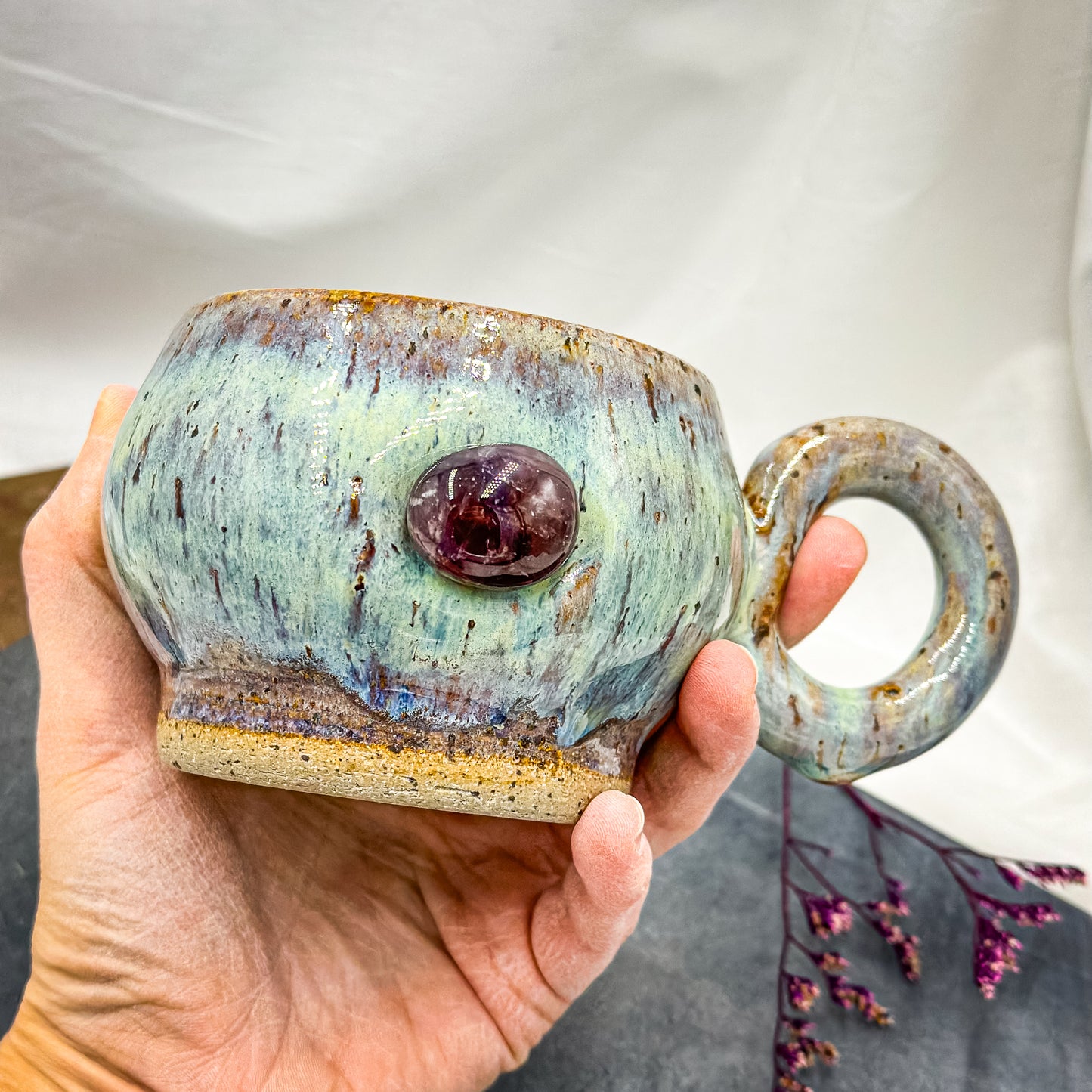 Magic mug with natural Amethyst crystal