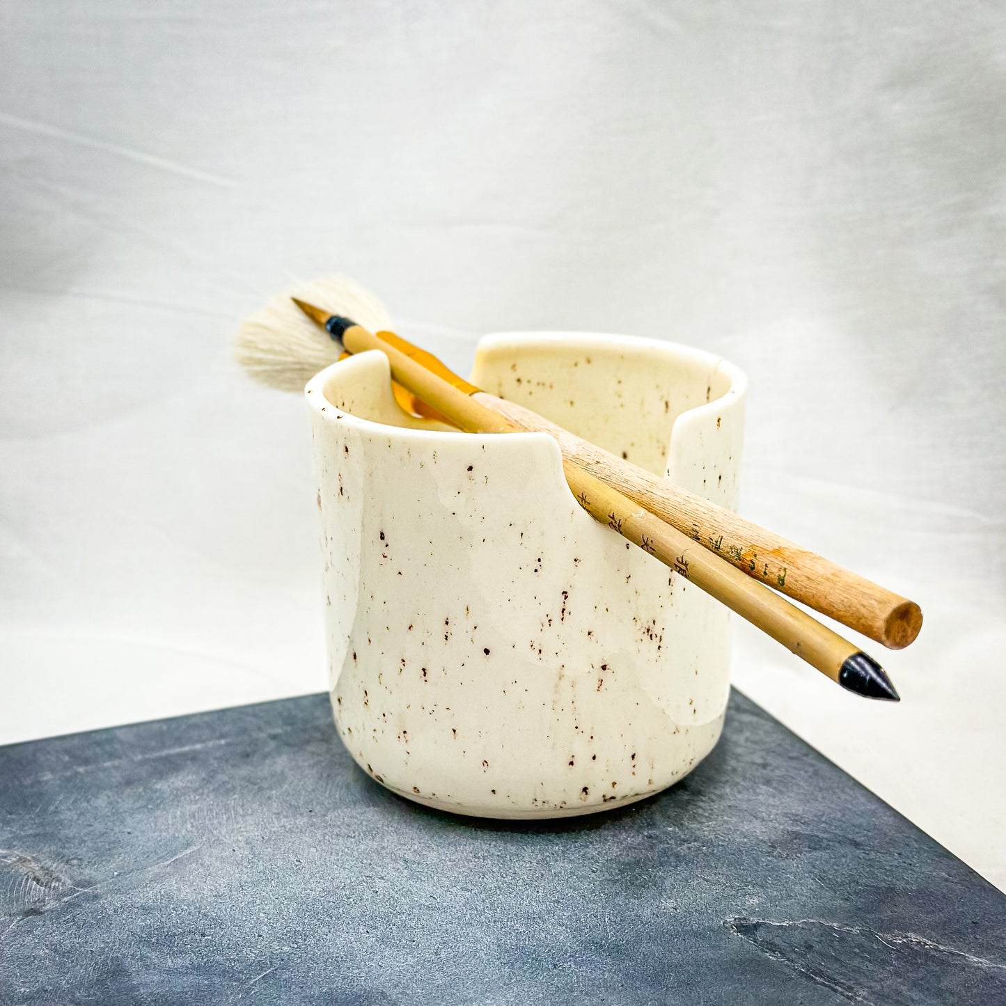 Porcelain  artist’s pot for brushes L