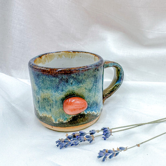 Magic mug with Golden Stone Red crystal