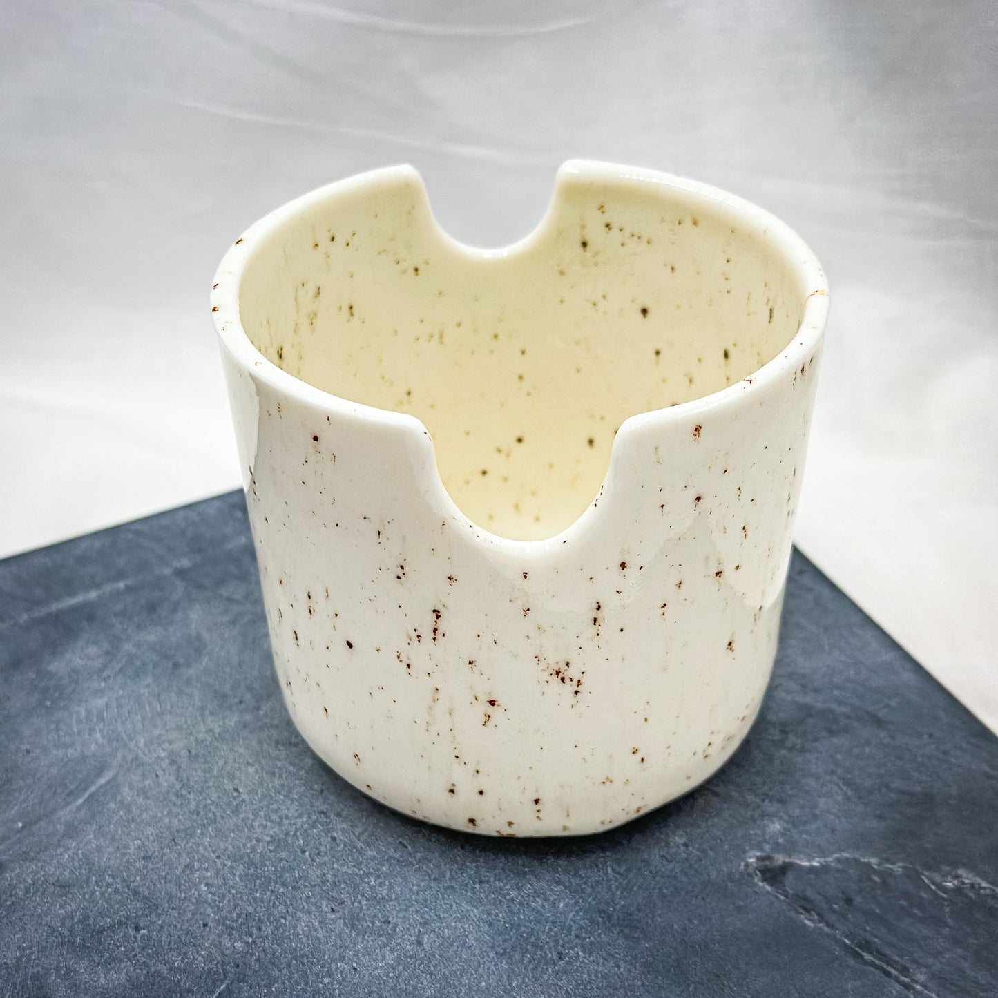 Porcelain  artist’s pot for brushes L