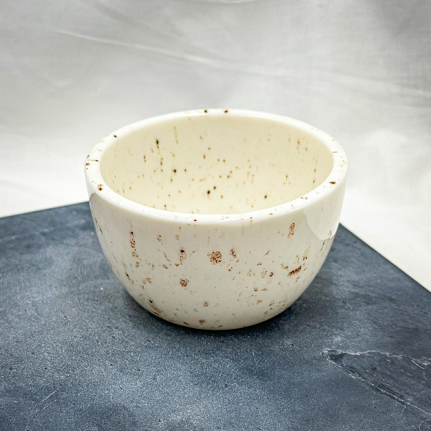 Porcelain sauce bowl