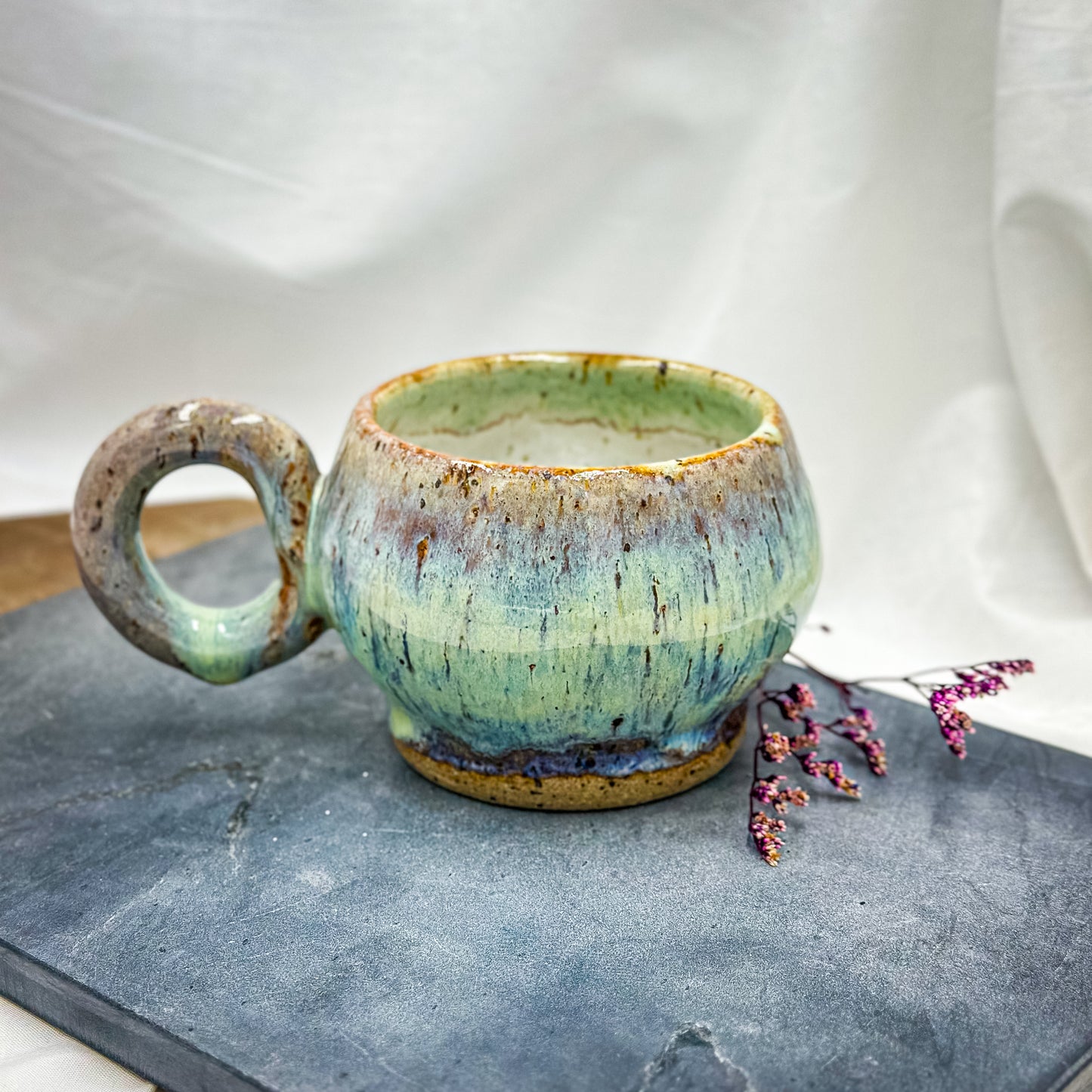 Magic mug with natural Amethyst crystal